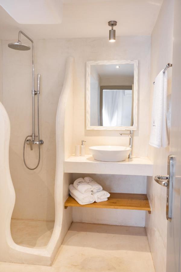 Olia Boutique Apartments Karpathos Bagian luar foto