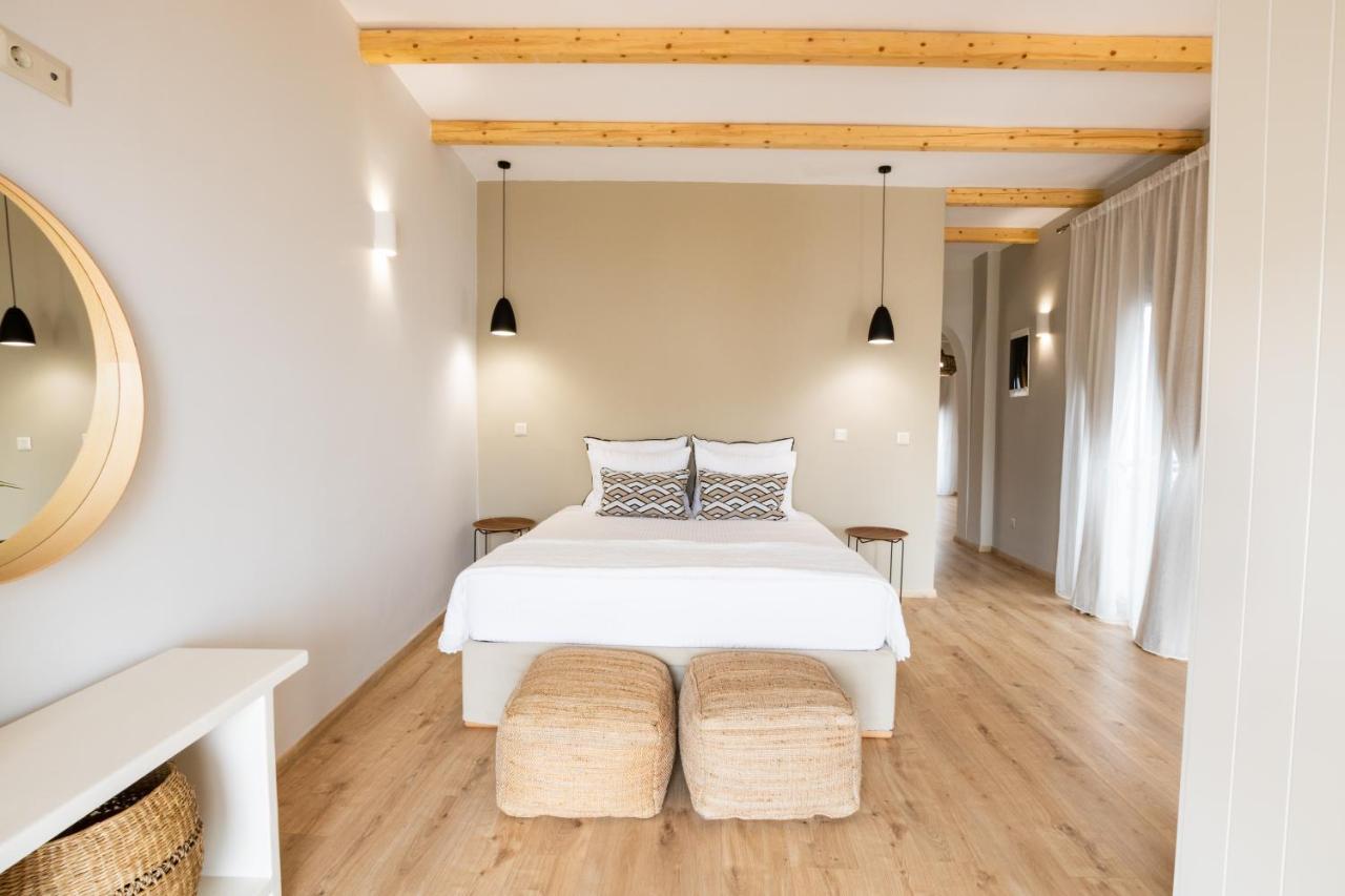 Olia Boutique Apartments Karpathos Bagian luar foto