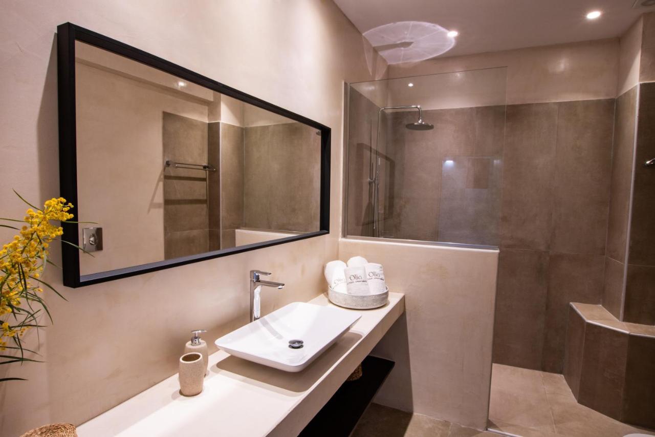 Olia Boutique Apartments Karpathos Bagian luar foto