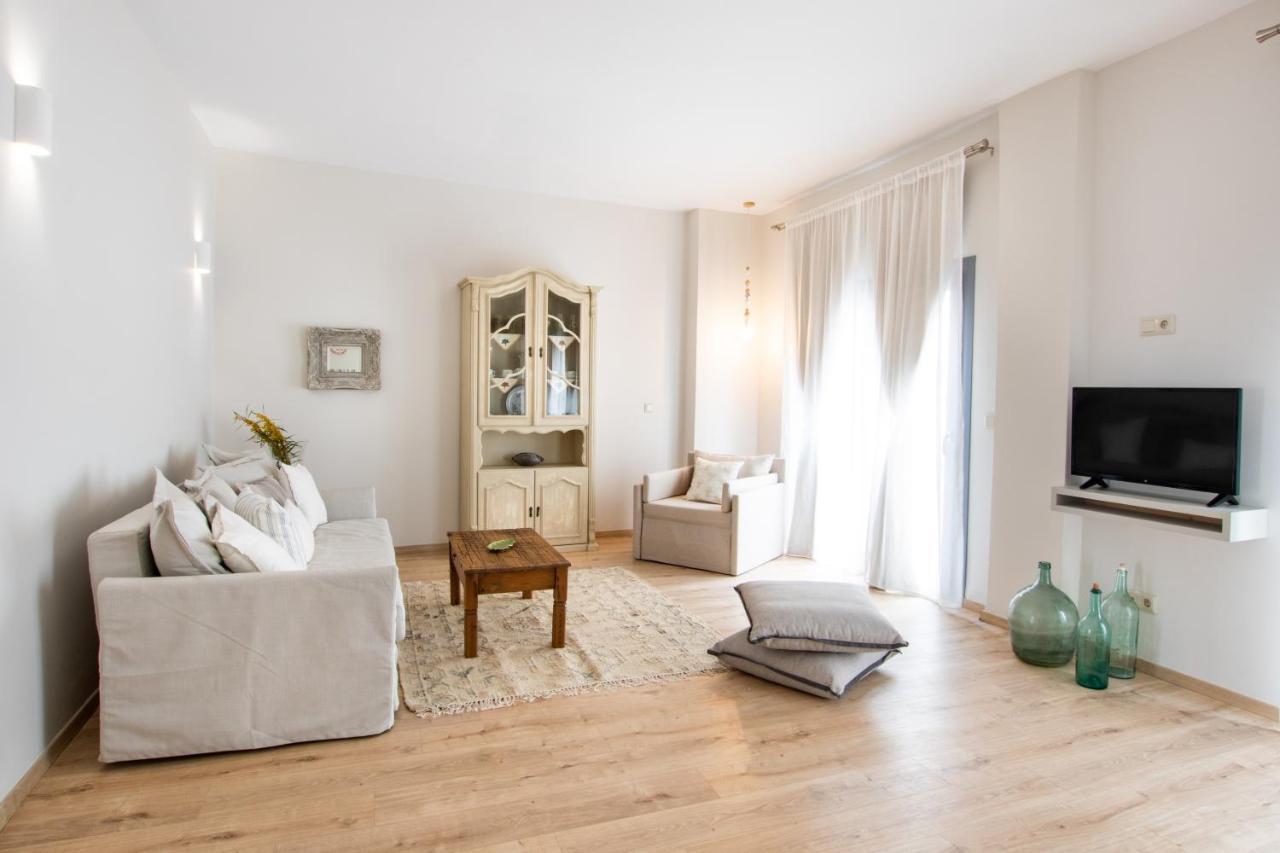 Olia Boutique Apartments Karpathos Bagian luar foto